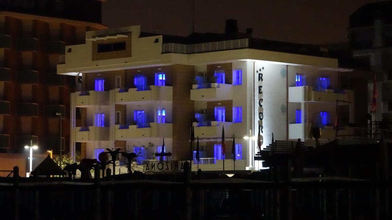 Hotel Record Riccione Buitenkant foto