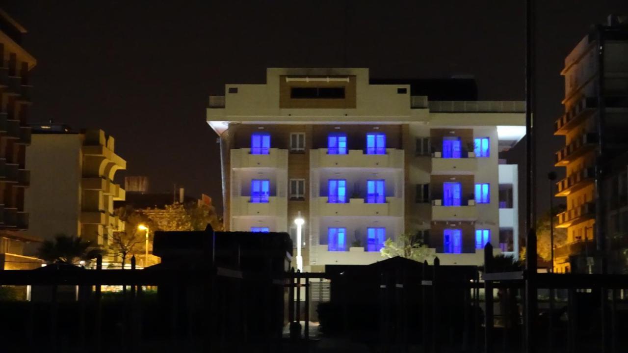 Hotel Record Riccione Buitenkant foto